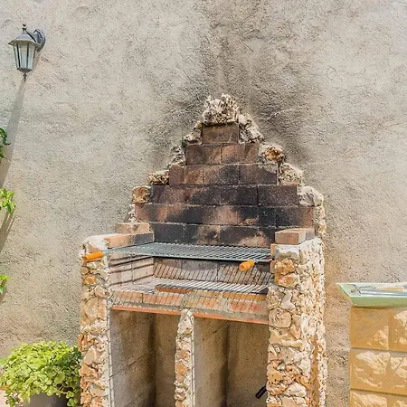Cocou Villa