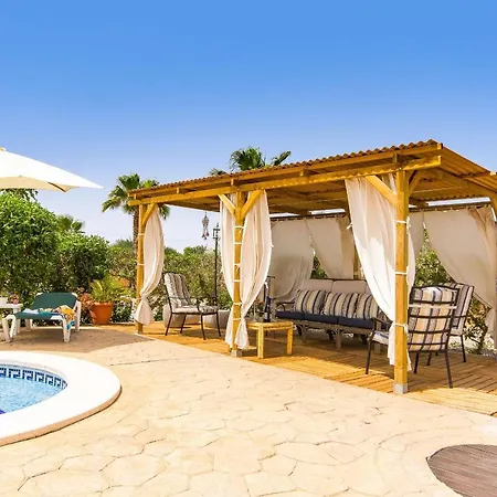 Cocou Villa *